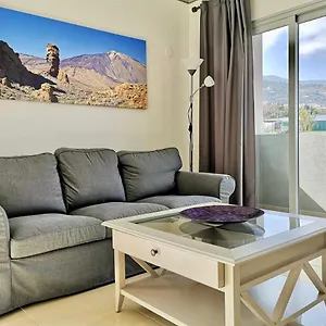 Amplio De Tres Con Vistas Al Teide Y Al Mar By Theoceanrentals , La Orotava España