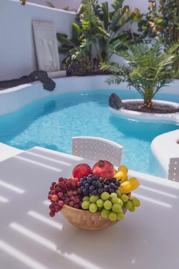 Villa Guajara Lujo Piscina Climatizada Jacuzzi AC WIFI Bahiazul Villa 714 Corralejo 0*,