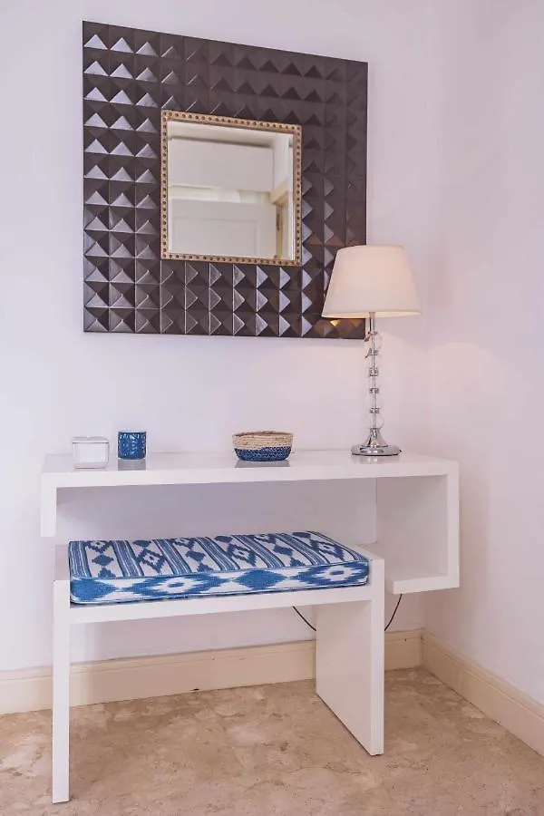 Villa Guajara Lujo Piscina Climatizada Jacuzzi AC WIFI Bahiazul Villa 714 Corralejo